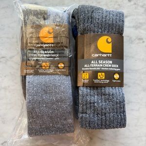 NWT Carhartt All Season Steel Toe Boot and Terrain Crew sock bundle. Size 6-12